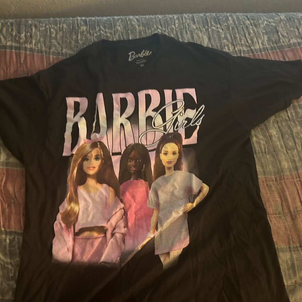 He cute Barbie shirt never worn Brand new from rue21iconic fashionable shirt